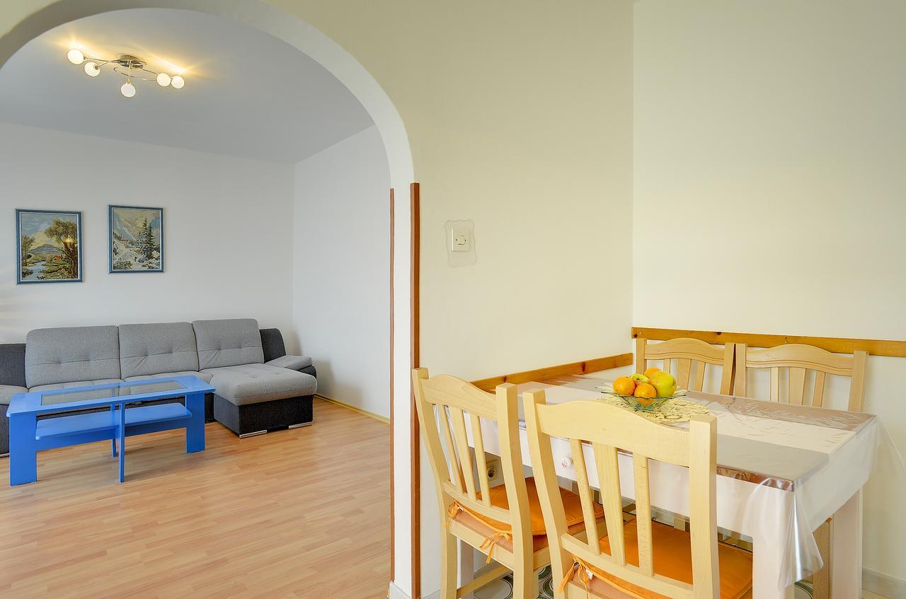 Apartments Danilo Medulin Eksteriør billede